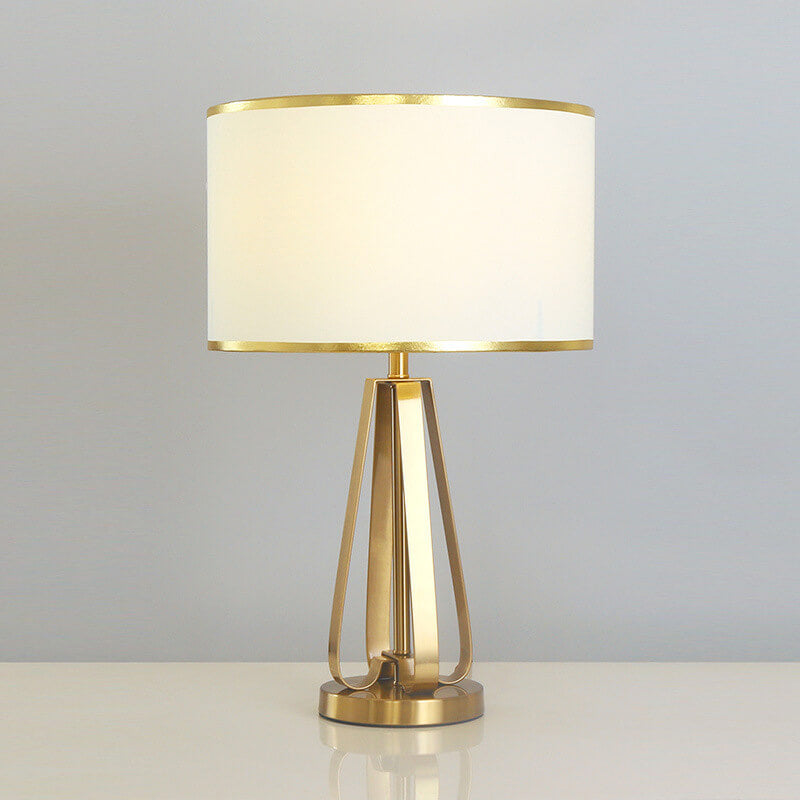 Modern Light Luxury Nordic Gold Iron Flower Shape 1-Light Table Lamp