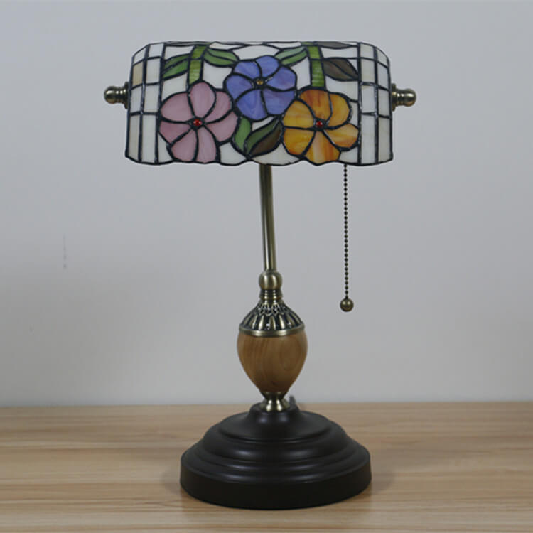 European Tiffany Flower Glass 1-Light Banker Table Lamp