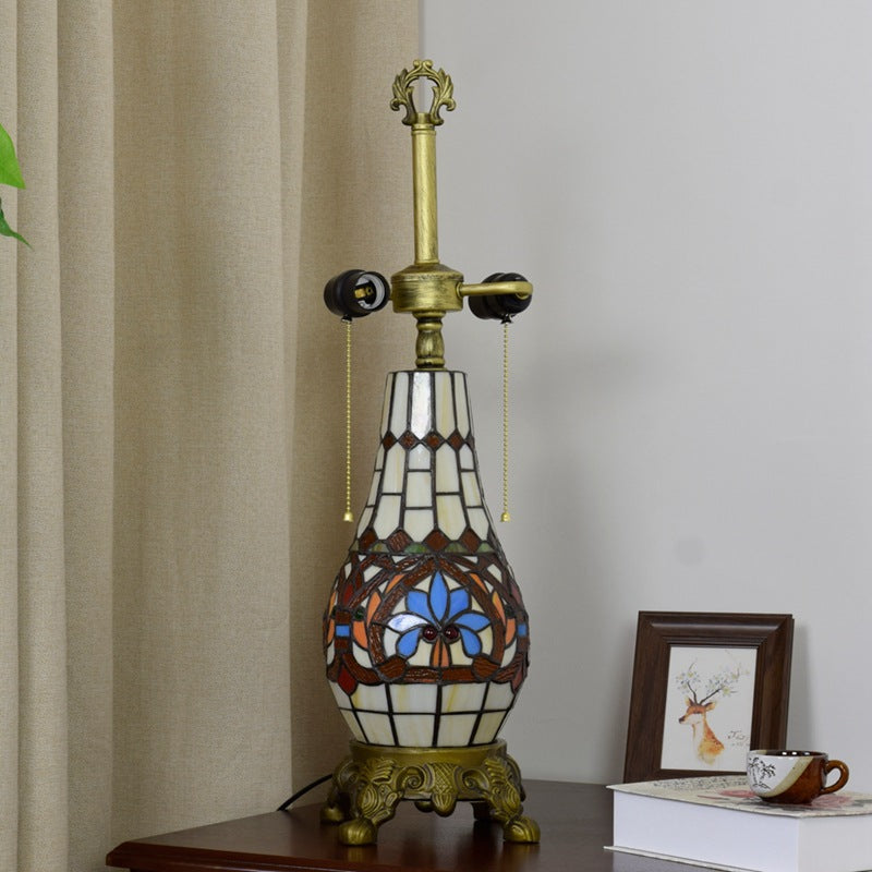 Traditional Vintage Floral Peach Heart Design Stained Glass 3-Light Table Lamp For Living Room