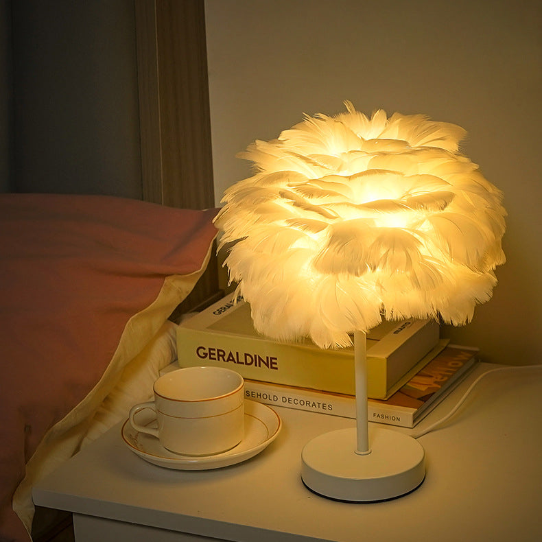 Contemporary Creative Iron Feather USB LED Table Lamp For Bedroom