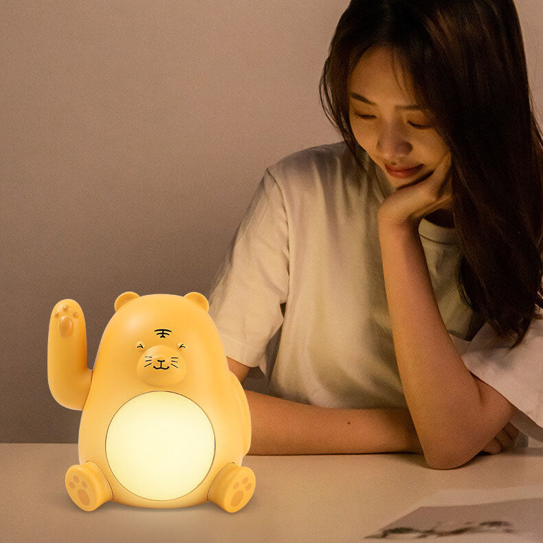 Modern Creative Tiger Silicone LED USB Rechargeable Pat Night Light