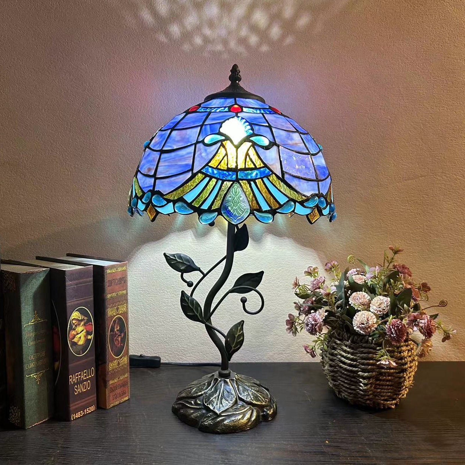 Traditional Tiffany Resin Glass Dome Conic Flower Leaf 1-Light Table Lamp For Bedside