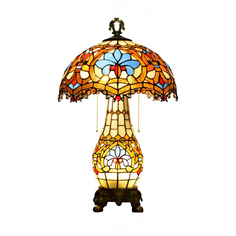 Traditional Vintage Floral Peach Heart Design Stained Glass 3-Light Table Lamp For Living Room