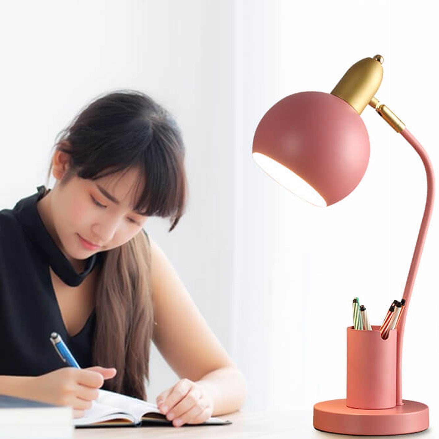 Simple Solid Color Student With Pen Barrel 1-Light Table Lamp