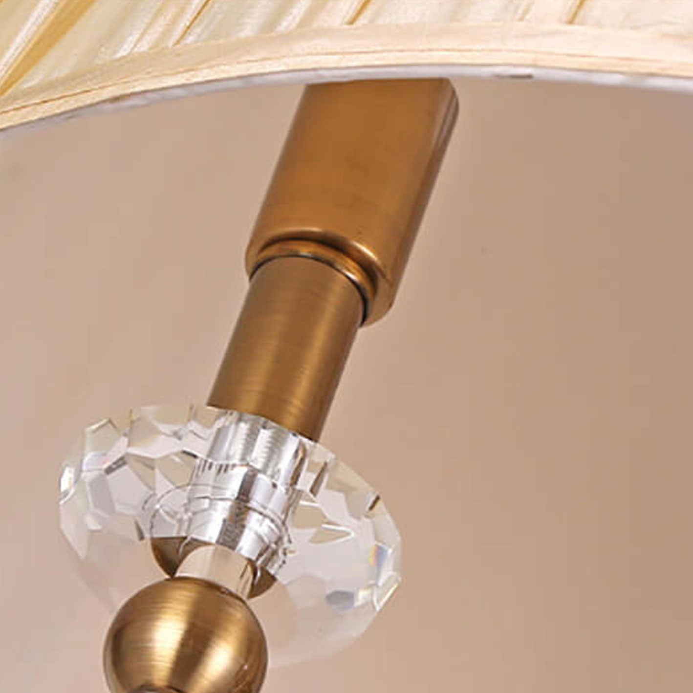 European Light Luxury Zinc Alloy Crystal 1-Light Table Lamp