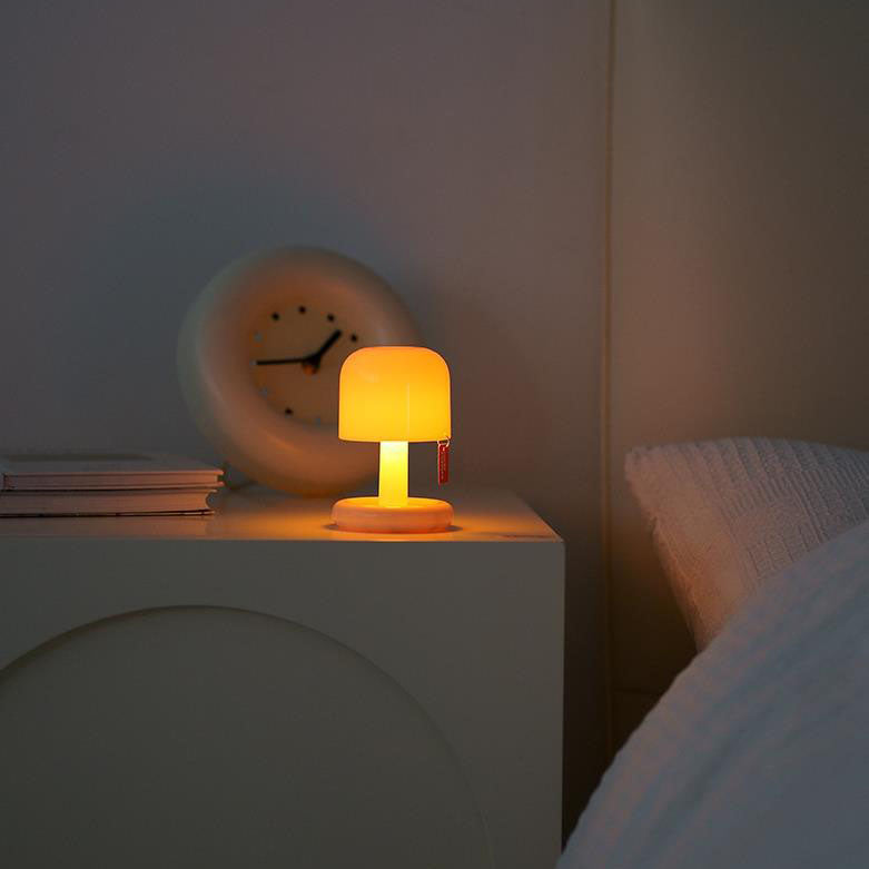Mushroom USB LED Table Lamp