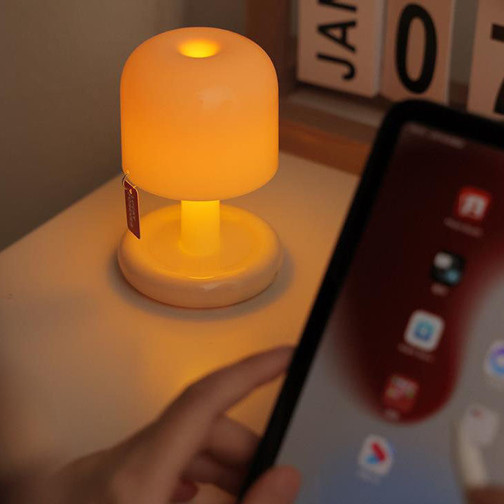 Mushroom USB LED Table Lamp