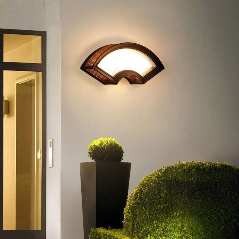 Contemporary Industrial Waterproof Aluminum Square PC LED Wall Sconce Lamp For Outdoor Patio