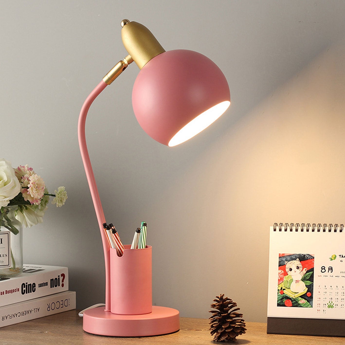 Simple Solid Color Student With Pen Barrel 1-Light Table Lamp