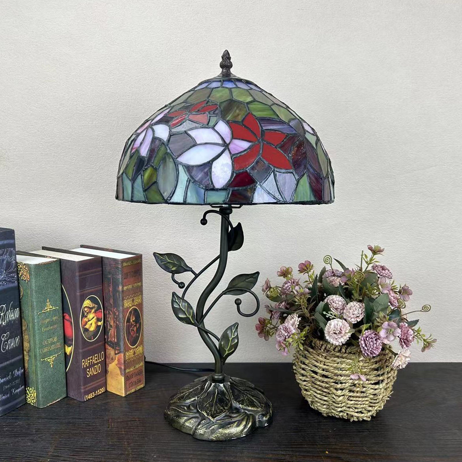 Traditional Tiffany Resin Glass Dome Conic Flower Leaf 1-Light Table Lamp For Bedside