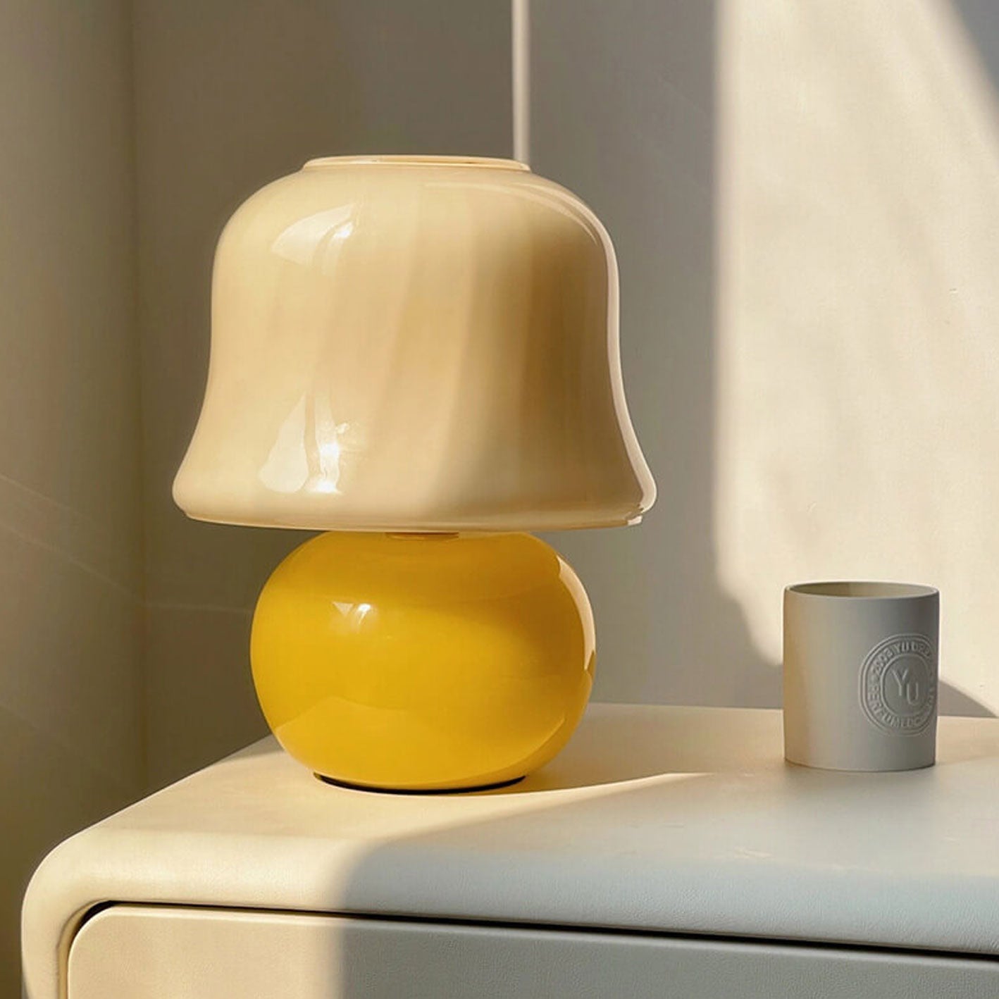 French Creative Cream Mushroom Design 1-Light Table Lamp