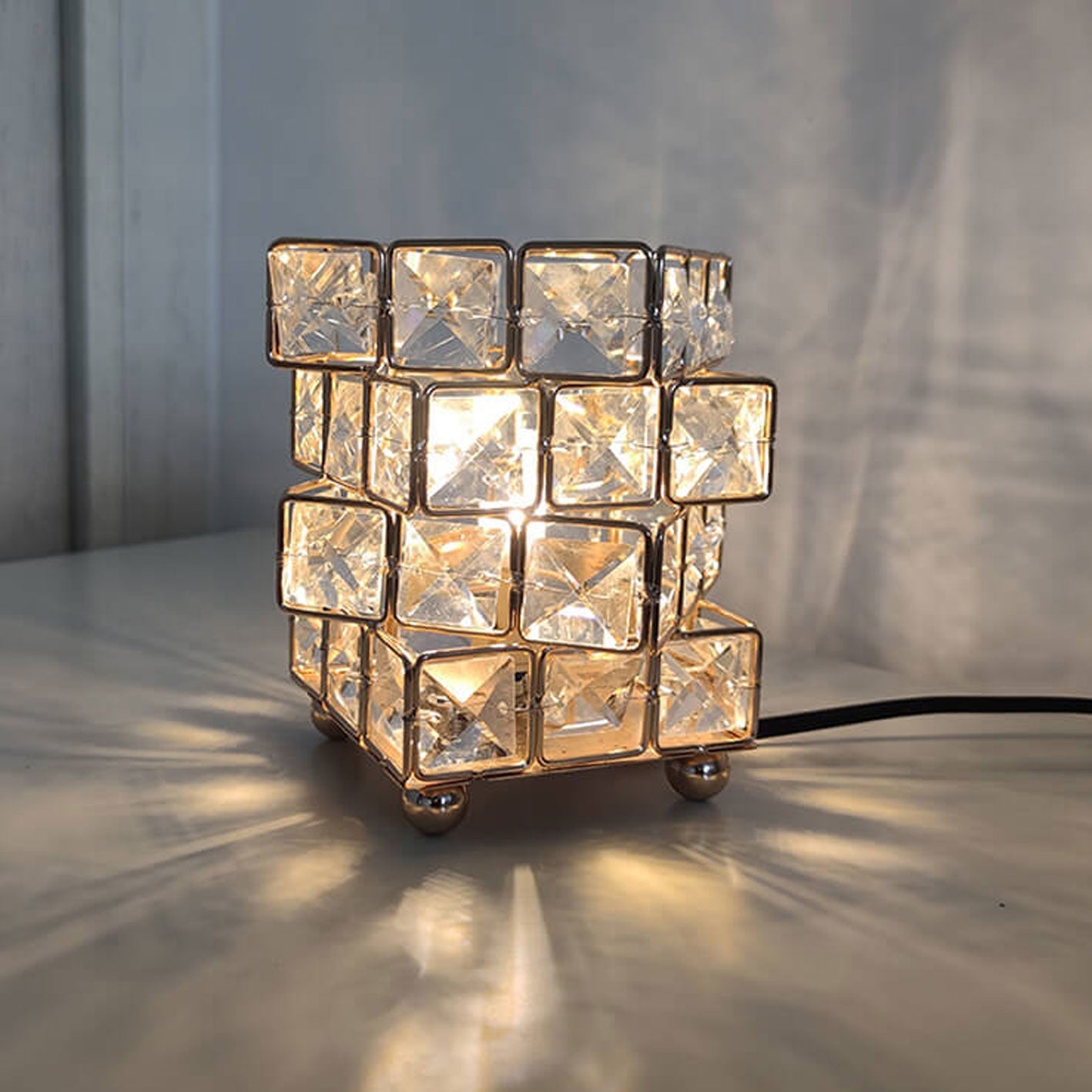 Creative Crystal Cube Ostrich Feather 1-Light Decorative Table Lamp