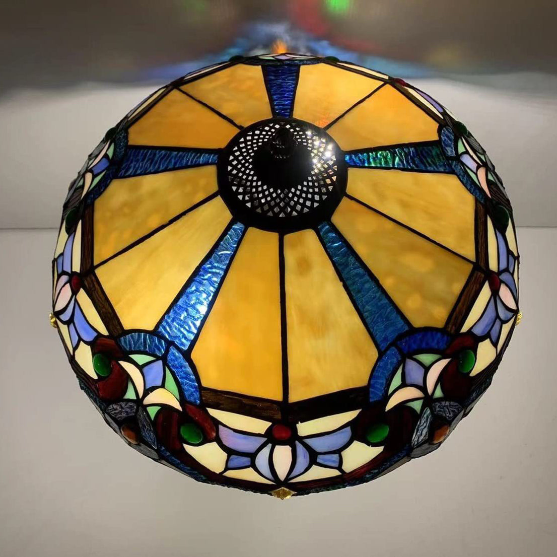Traditional Tiffany Dome Resin Glass 1-Light Table Lamp For Living Room