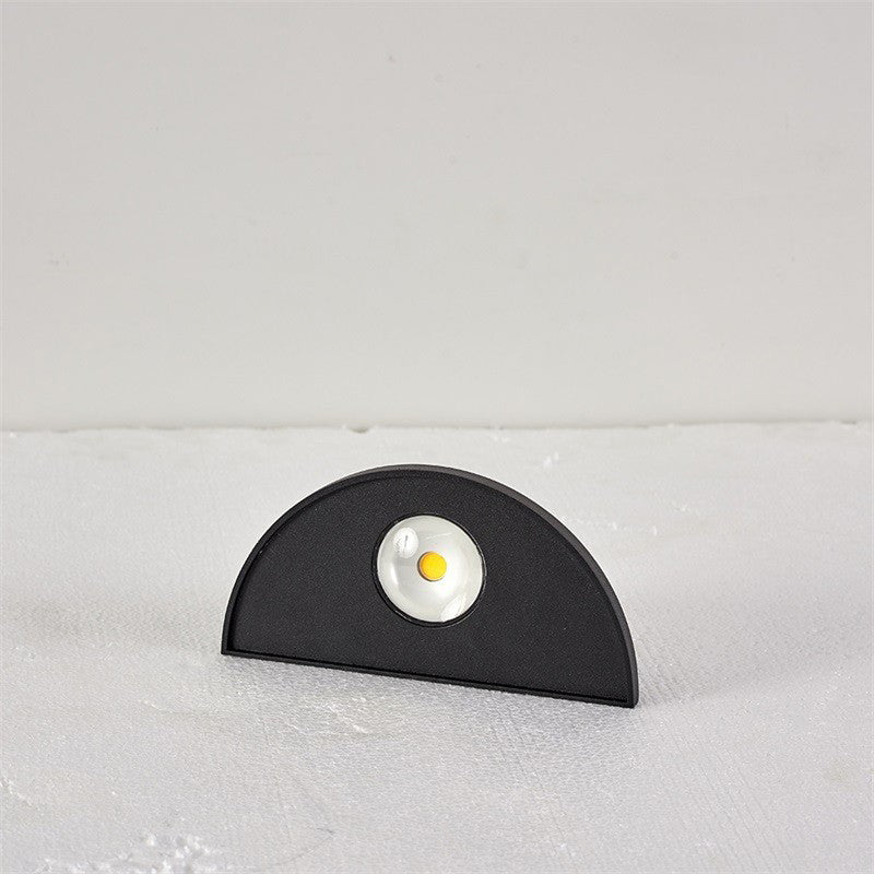 Modern Minimalist Waterproof Triangle Semicircle Die-Cast Aluminum PC LED Wall Sconce Lamp For Outdoor Patio