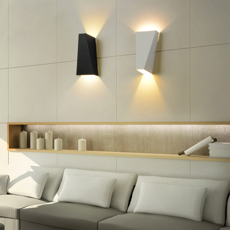Modern Minimalist Waterproof Trapezoidal Aluminum Die-Cast LED Outdoor Wall Sconce Lamp For Outdoor Patio