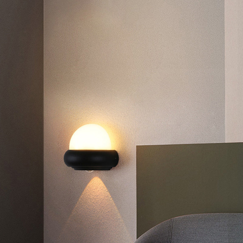 Modern Minimalist Round Aluminum LED Waterproof Wall Sconce Lamp For Outdoor Patio