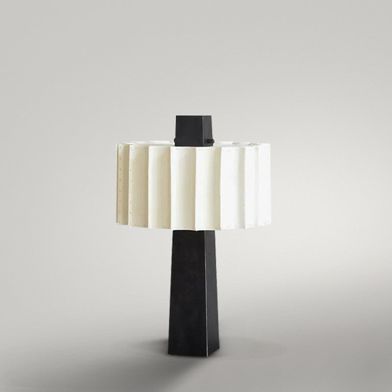 Modern Minimalist Cylinder Metal Fabric 1-Light Table Lamp For Living Room