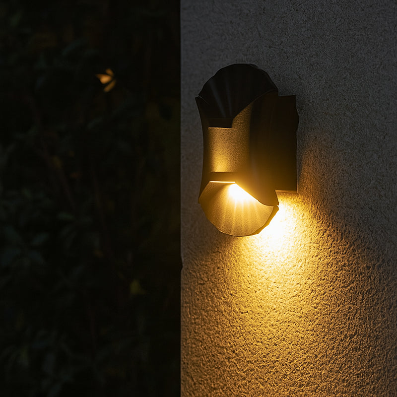 Contemporary Creative Waterproof Conch Aluminum Glass Outdoor LED Wall Sconce Lamp For Outdoor Patio