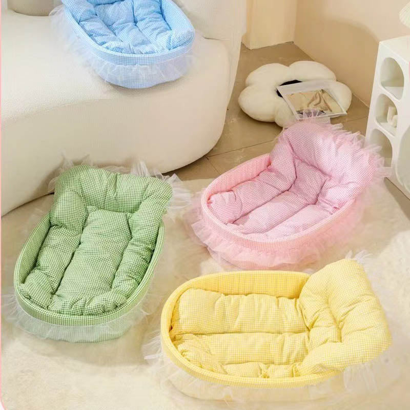 Oval Polyester Cat Bed