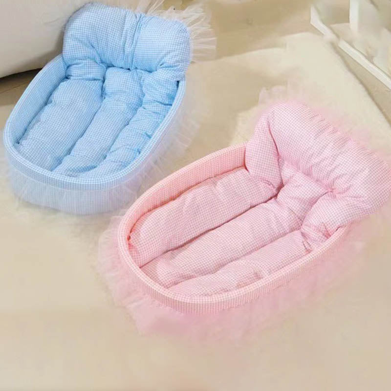 Oval Polyester Cat Bed