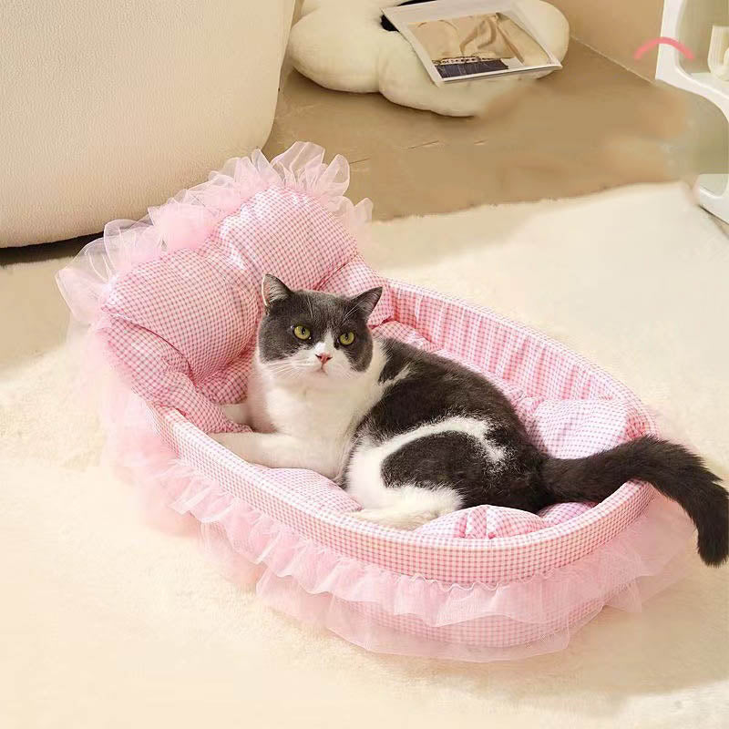 Oval Polyester Cat Bed