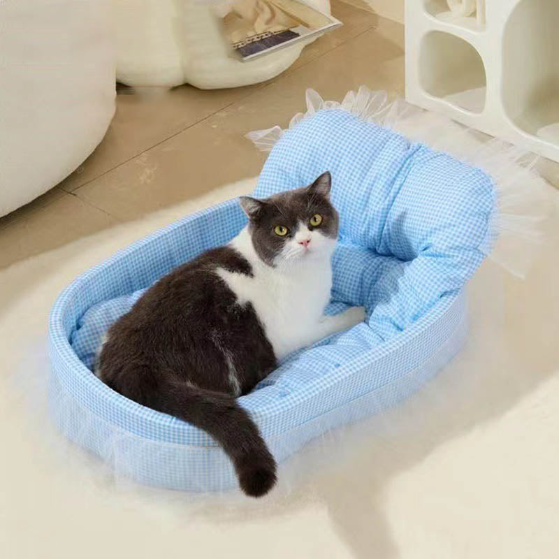 Oval Polyester Cat Bed