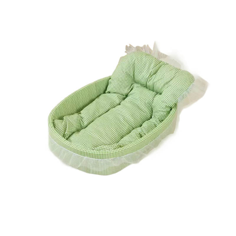 Oval Polyester Cat Bed