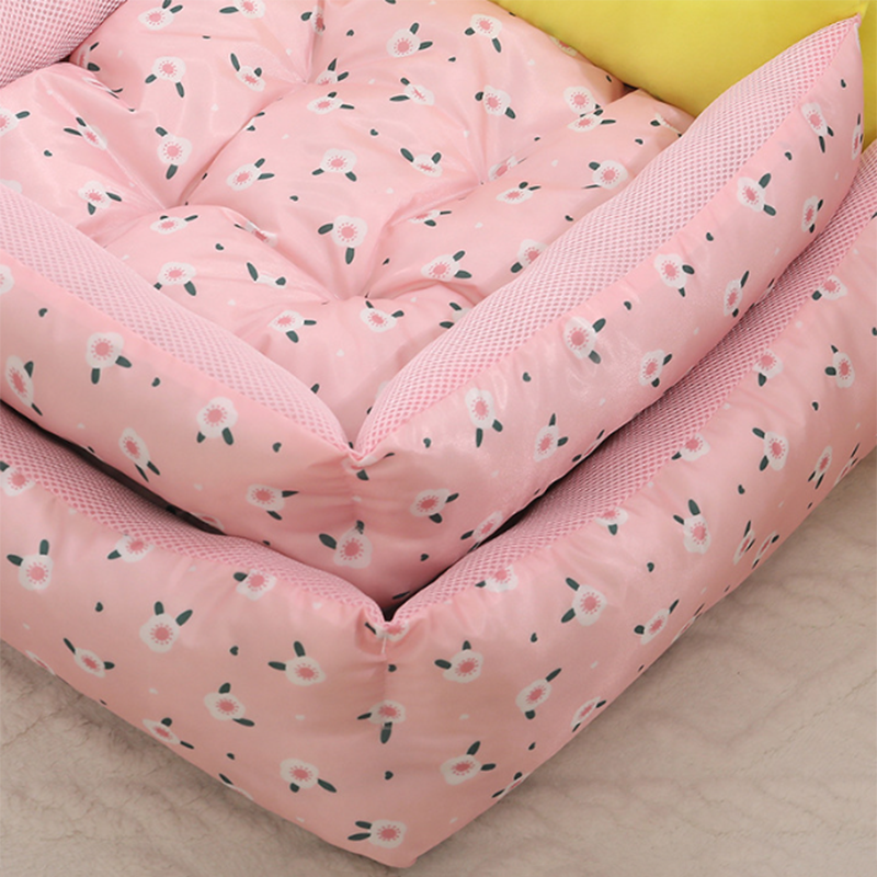 Moon-Shaped Cat Bed with Toy Ball