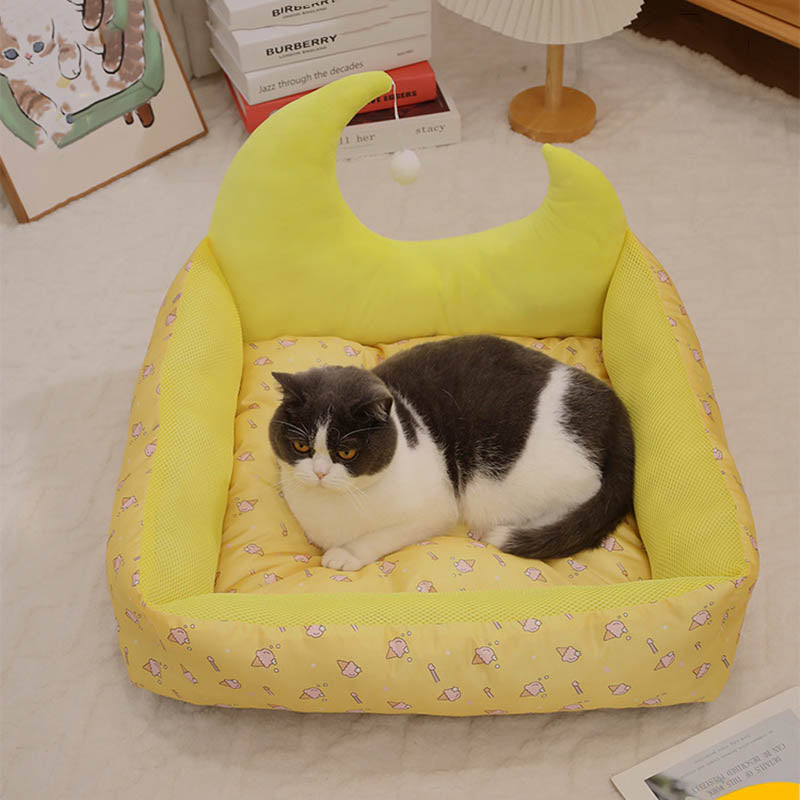 Moon-Shaped Cat Bed with Toy Ball