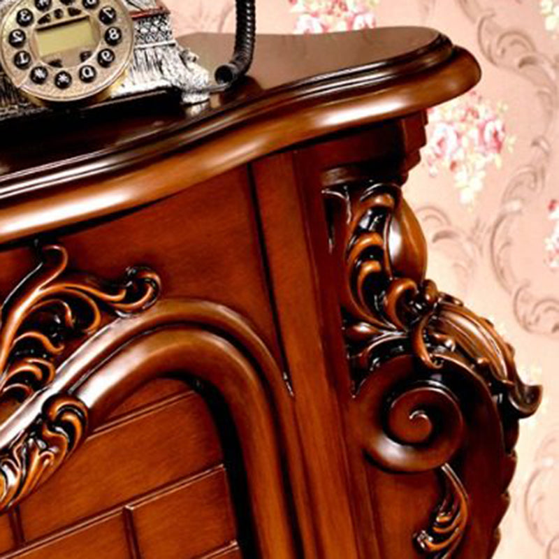 European Rubberwood Mantel
