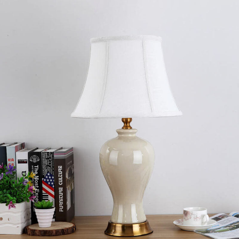 Modern Nordic Creative Fabric Vase 1-Light Table Lamp